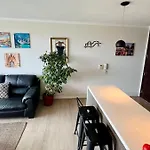 Comodo Departamento Con Excelente Ubicacion En Santiago De Chile