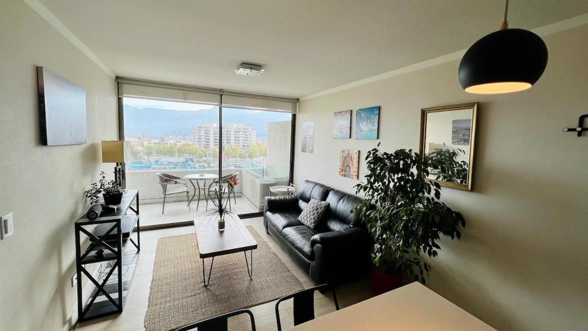Comodo Departamento Con Excelente Ubicacion En De Chile Apartamento Santiago