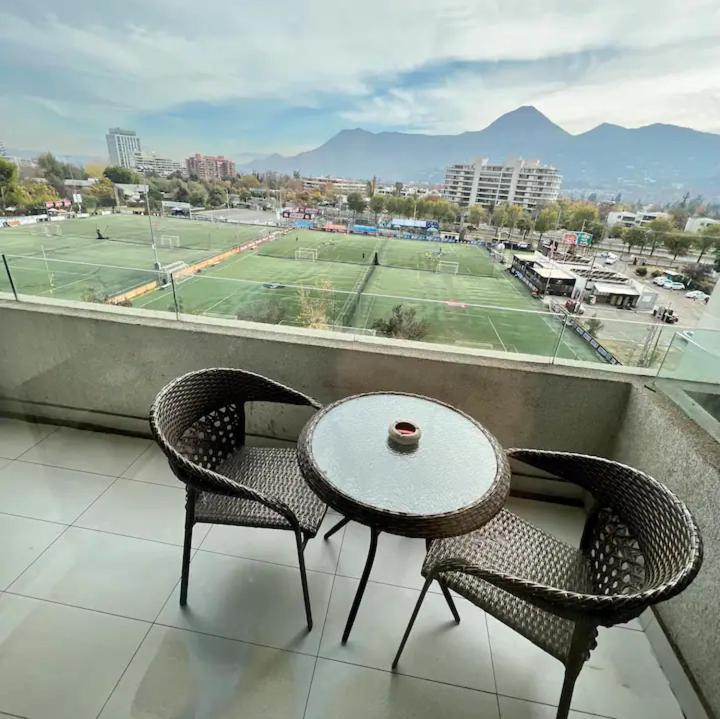 Comodo Departamento Con Excelente Ubicacion En De Chile Santiago